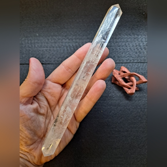 Double-terminated Clear Quartz Crystal Wand - Picture 3 of 5